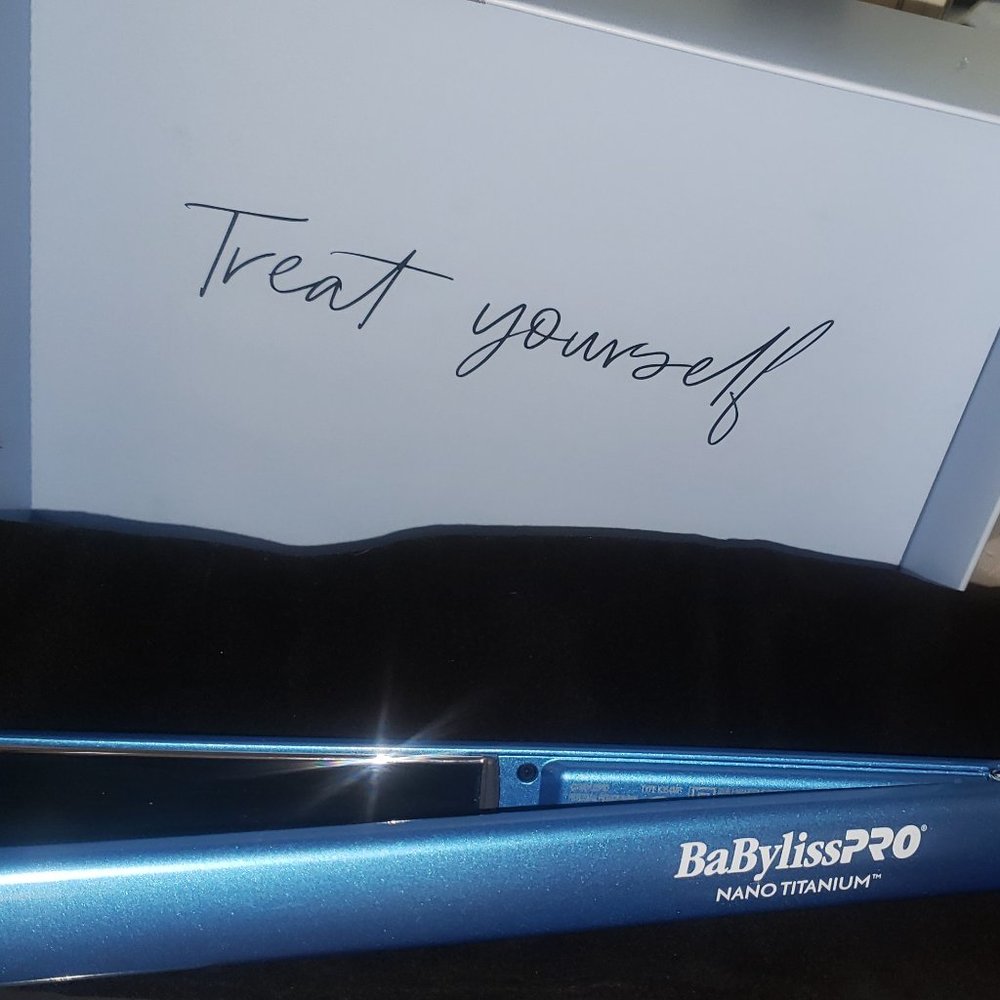 Brand New BaByliss Pro 1" Ultra-Thin Flat Iron